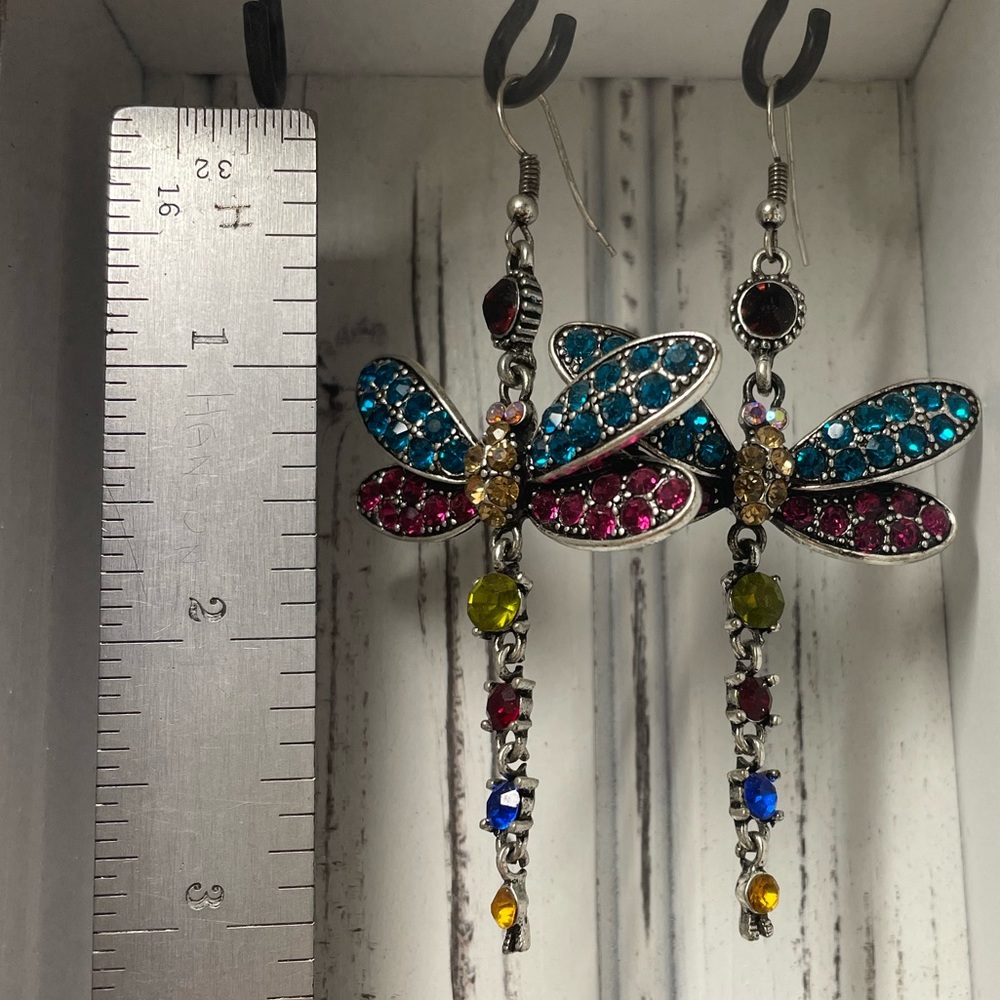 Pretty Dragon Fly Earrings